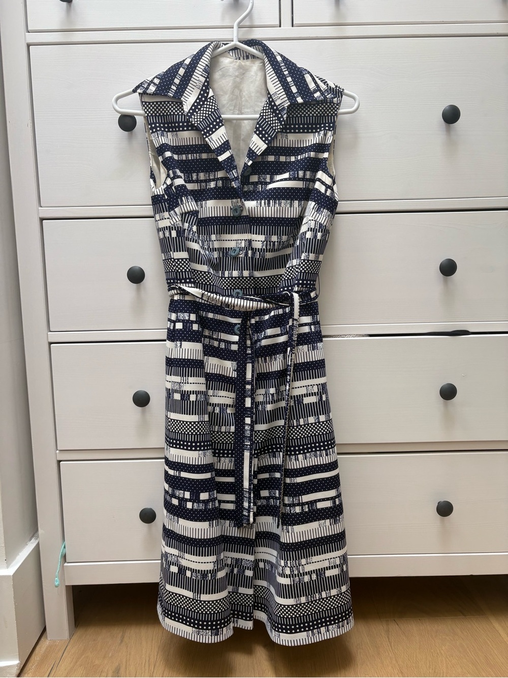 Vintage Navy and White Sleeveless Midi Shirt Dress with Belt